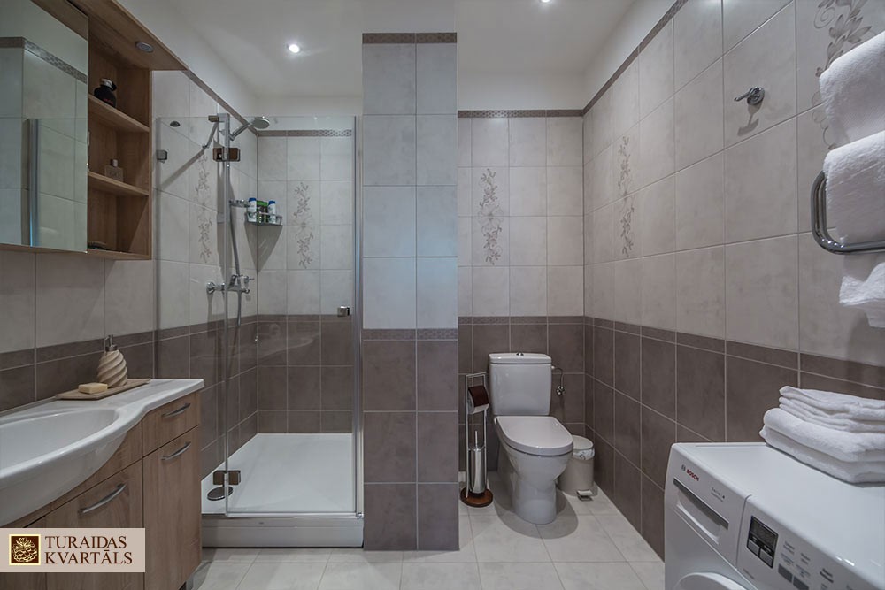 turaidas_kvartals_apartament_dushevaja_01